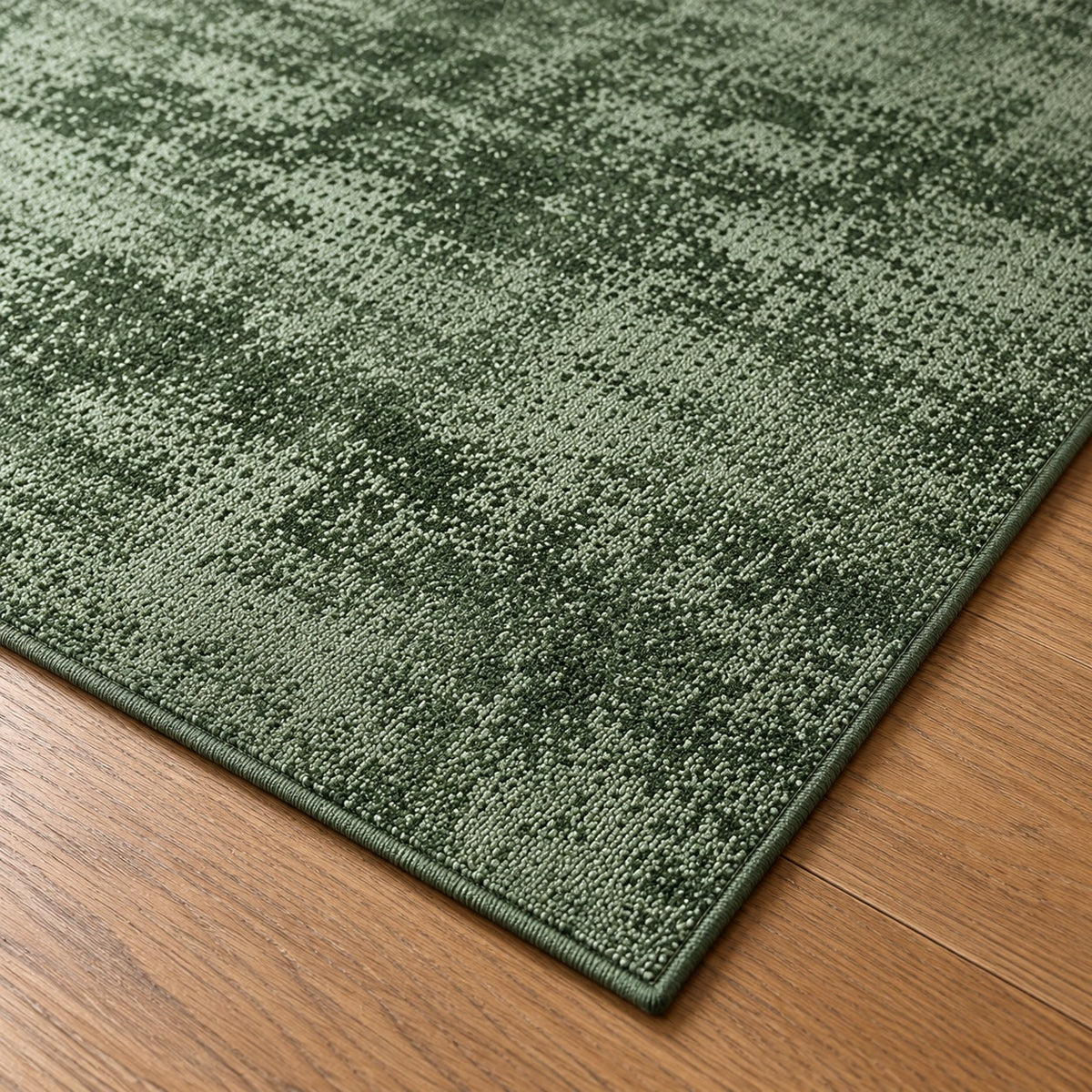 Tapis Lichen vert mousse — détail de la bordure et de l'épaisseur