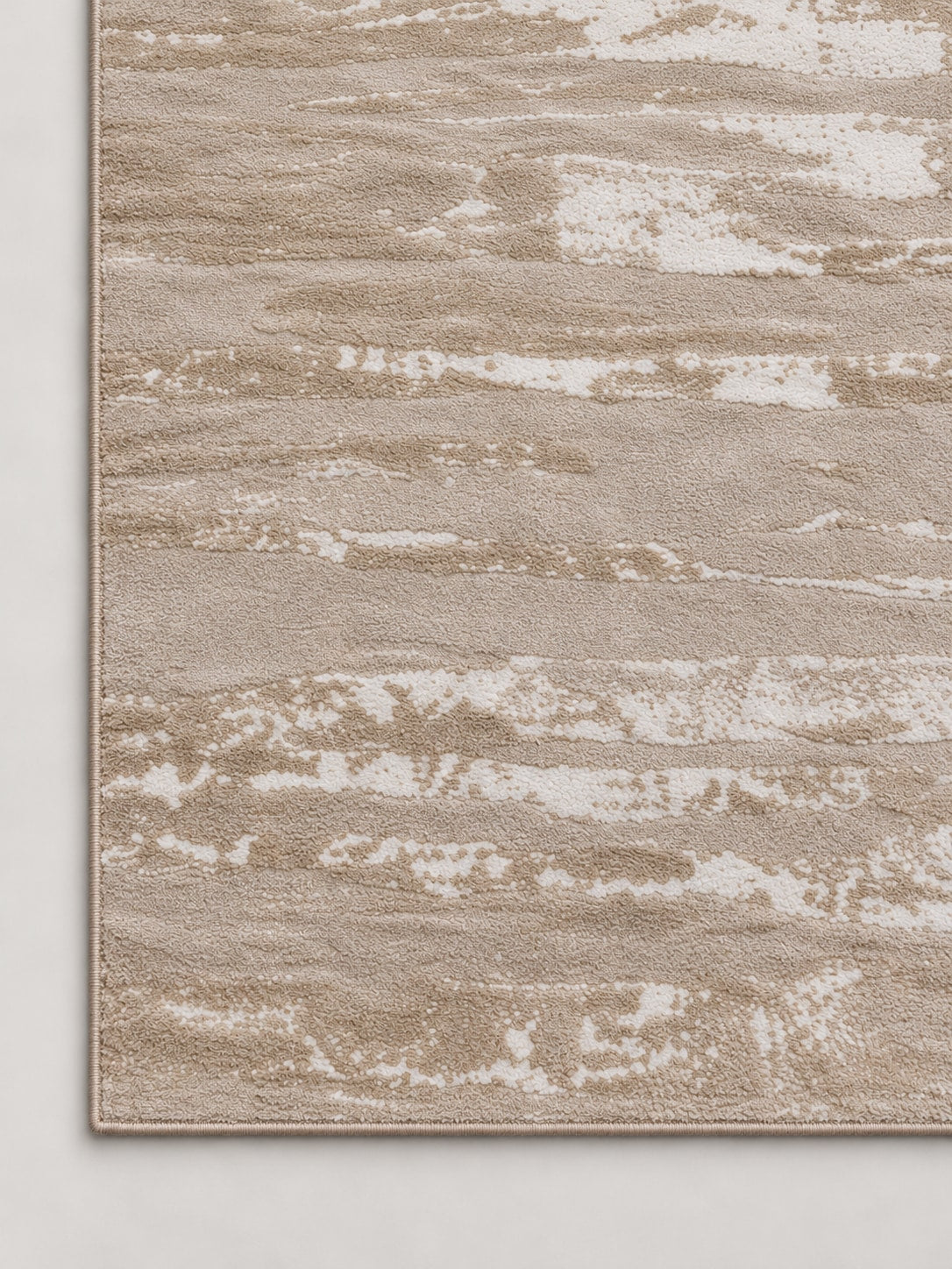 Tapis Nacre sable doré — mise en situation